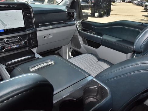 Used 2024 Ford F250 Limited w/ FX4 Off-Road Package AWD/4WD image 17
