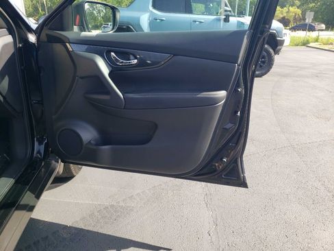 Used 2016 Nissan Rogue SL AWD/4WD image 24