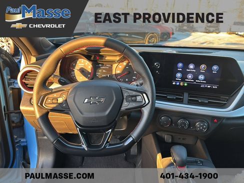 Used 2024 Chevrolet Trax RS w/ Driver Confidence Package image 11