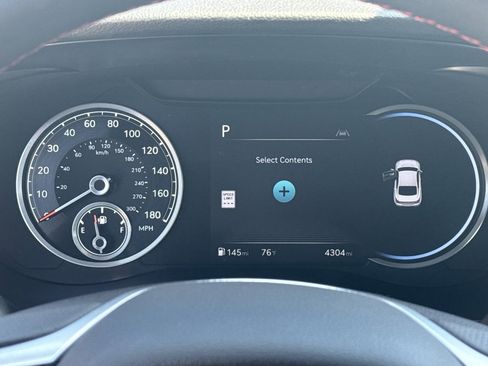 Used 2025 Genesis G70 2.5T w/ Sport Prestige Package image 22