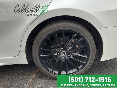 Used 2024 Toyota Camry XSE FWD image 9