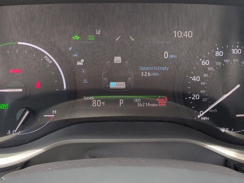 Used 2025 Toyota Sienna LE FWD image 22