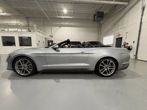 Used 2021 Ford Mustang GT Premium w/ Equipment Group 401A RWD image 11