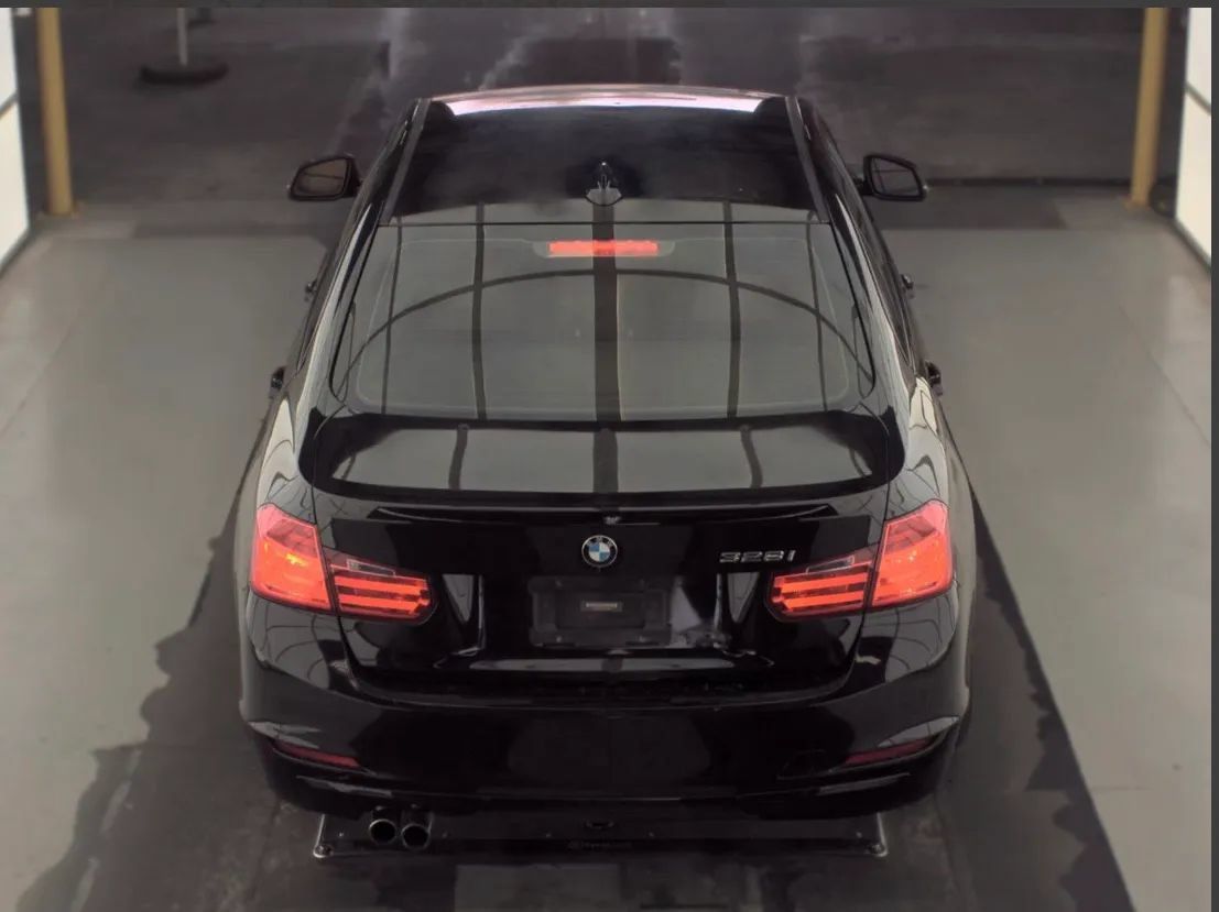 Used 2015 BMW 328i Sedan RWD image 3