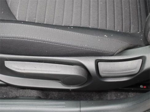 New 2025 Kia K5 LXS image 17