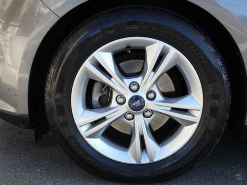 Used 2014 Ford Focus SE image 31