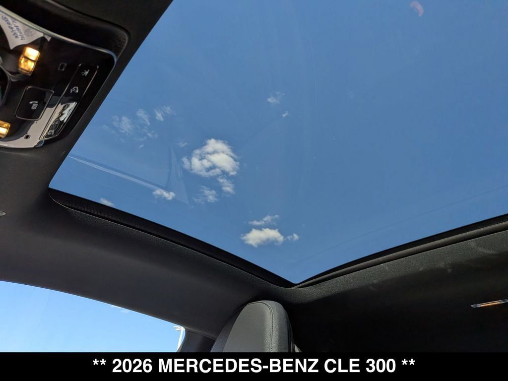 Certified 2026 Mercedes-Benz CLE 300 4MATIC Coupe image 4