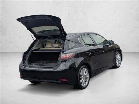Used 2013 Lexus CT 200h image 4