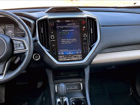 Used 2023 Subaru Ascent Limited w/ Technology Package image 6
