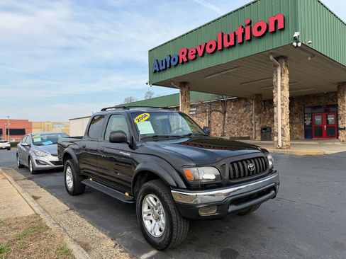 Used 2004 Toyota Tacoma PreRunner image 1