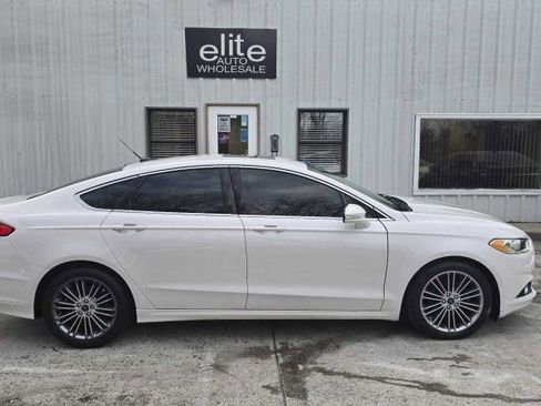 Used 2013 Ford Fusion SE image 5