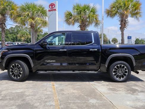 Used 2024 Toyota Tundra Limited AWD/4WD image 29