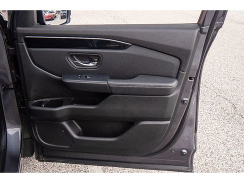 Used 2024 Honda Pilot EX-L image 16