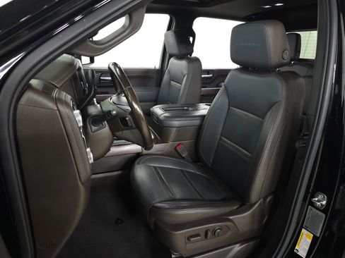 Used 2022 GMC Sierra 3500 Denali w/ Denali Ultimate Package AWD/4WD image 15