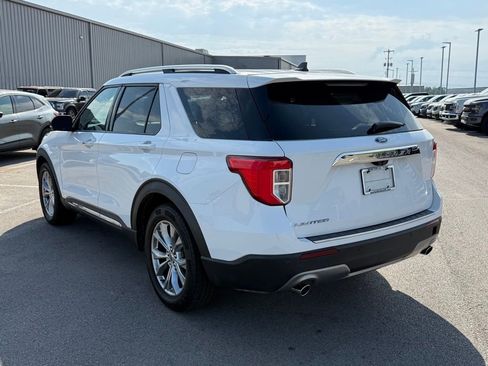 Used 2021 Ford Explorer Limited w/ Equipment Group 301A RWD image 18