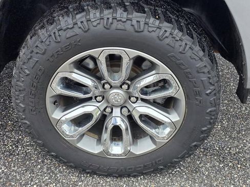 Used 2022 RAM 1500 Laramie w/ Laramie Southwest Edition AWD/4WD image 40