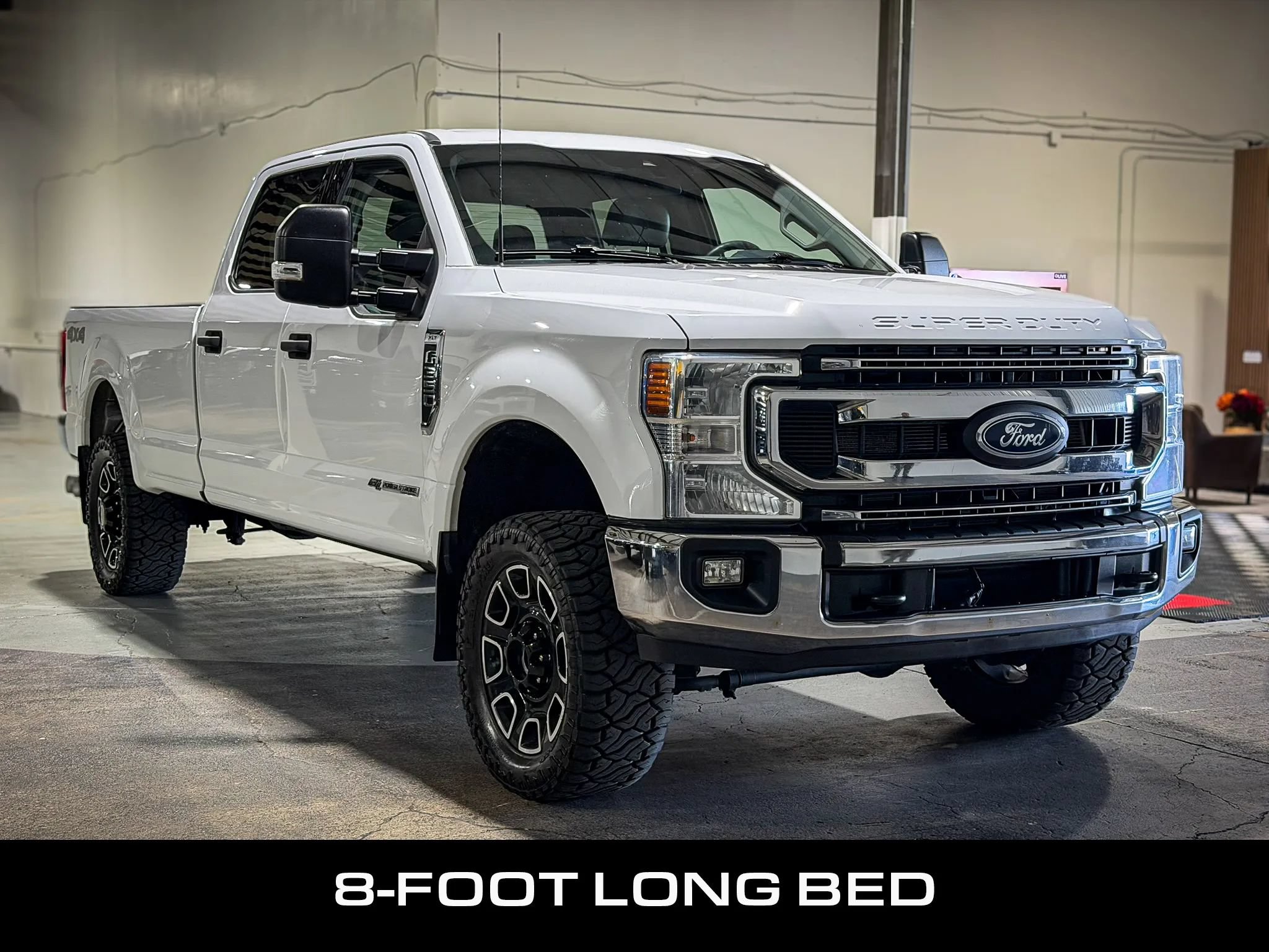 Used 2022 Ford F350 XLT w/ XLT Value Package AWD/4WD image 3