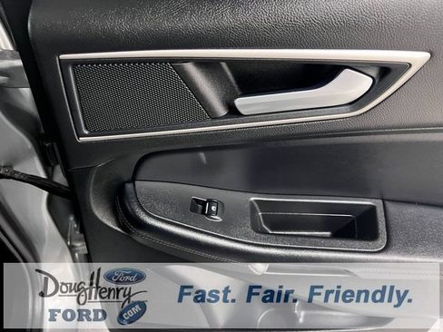 Used 2023 Ford Edge SEL image 33