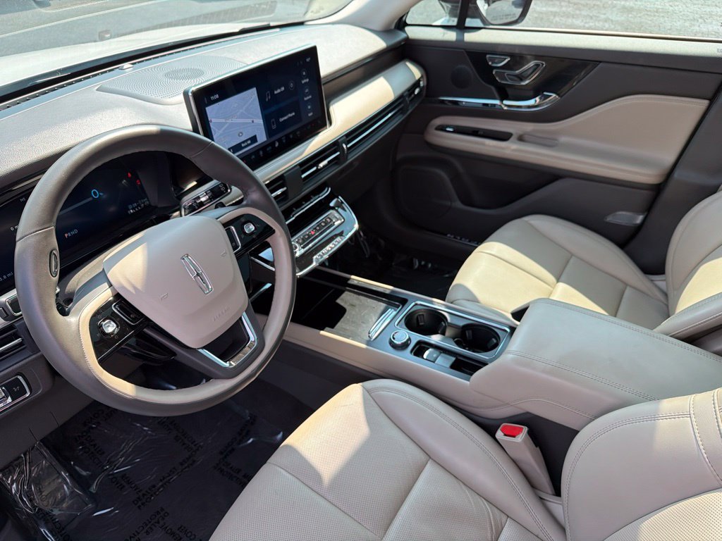 Used 2024 Lincoln Corsair Grand Touring AWD/4WD image 15