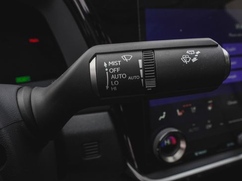 Used 2023 Lexus RZ 450e Premium w/ Technology Package image 23