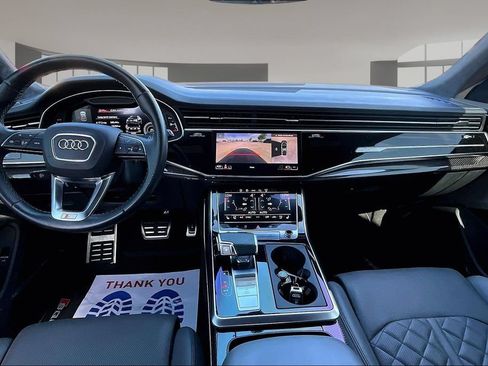 Used 2021 Audi SQ8 Prestige AWD/4WD image 15