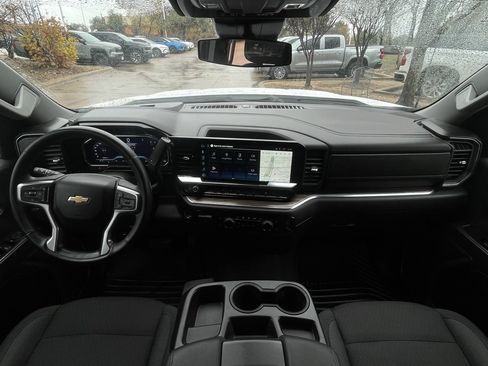 Certified 2025 Chevrolet Silverado 1500 LT image 10