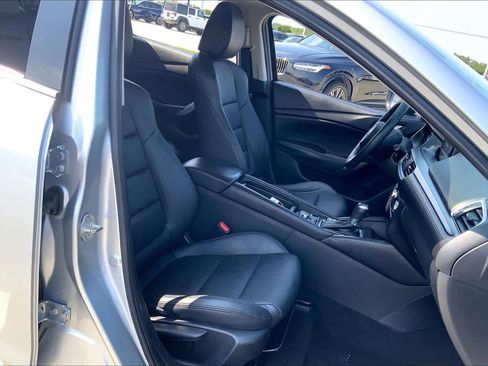 Used 2017 MAZDA MAZDA6 Touring FWD image 8