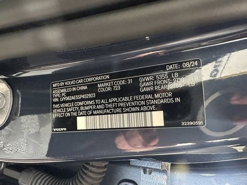 Used 2025 Volvo S90 B6 Plus w/ Protection Package Premier AWD/4WD image 35