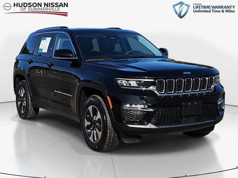 Used 2023 Jeep Grand Cherokee 4WD 4xe image 1