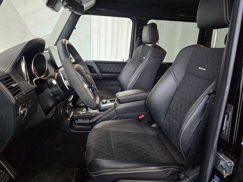 Used 2017 Mercedes-Benz G 550 Squared image 17