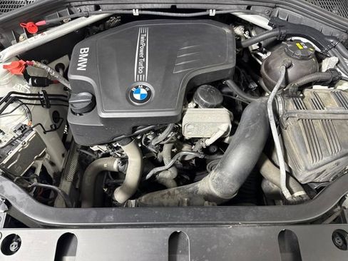 Used 2017 BMW X3 xDrive28i image 33