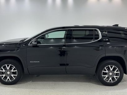 Used 2023 GMC Acadia SLE w/ LPO, Floor Liner Package