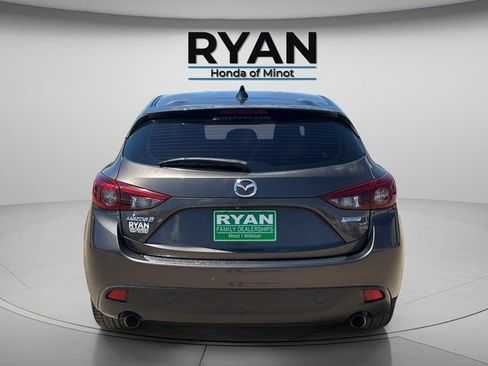 Used 2014 MAZDA MAZDA3 s Grand Touring w/ Technology Package FWD image 8