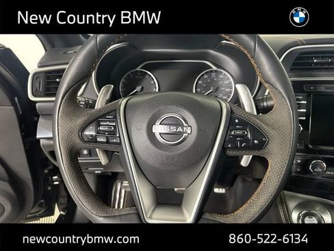 Used 2023 Nissan Maxima SR w/ Sport Mat Group FWD image 12