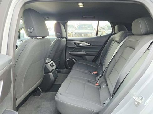 New 2026 Chevrolet Equinox EV LT image 9