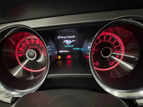 Used 2013 Ford Mustang GT Premium w/ Comfort Pkg image 21