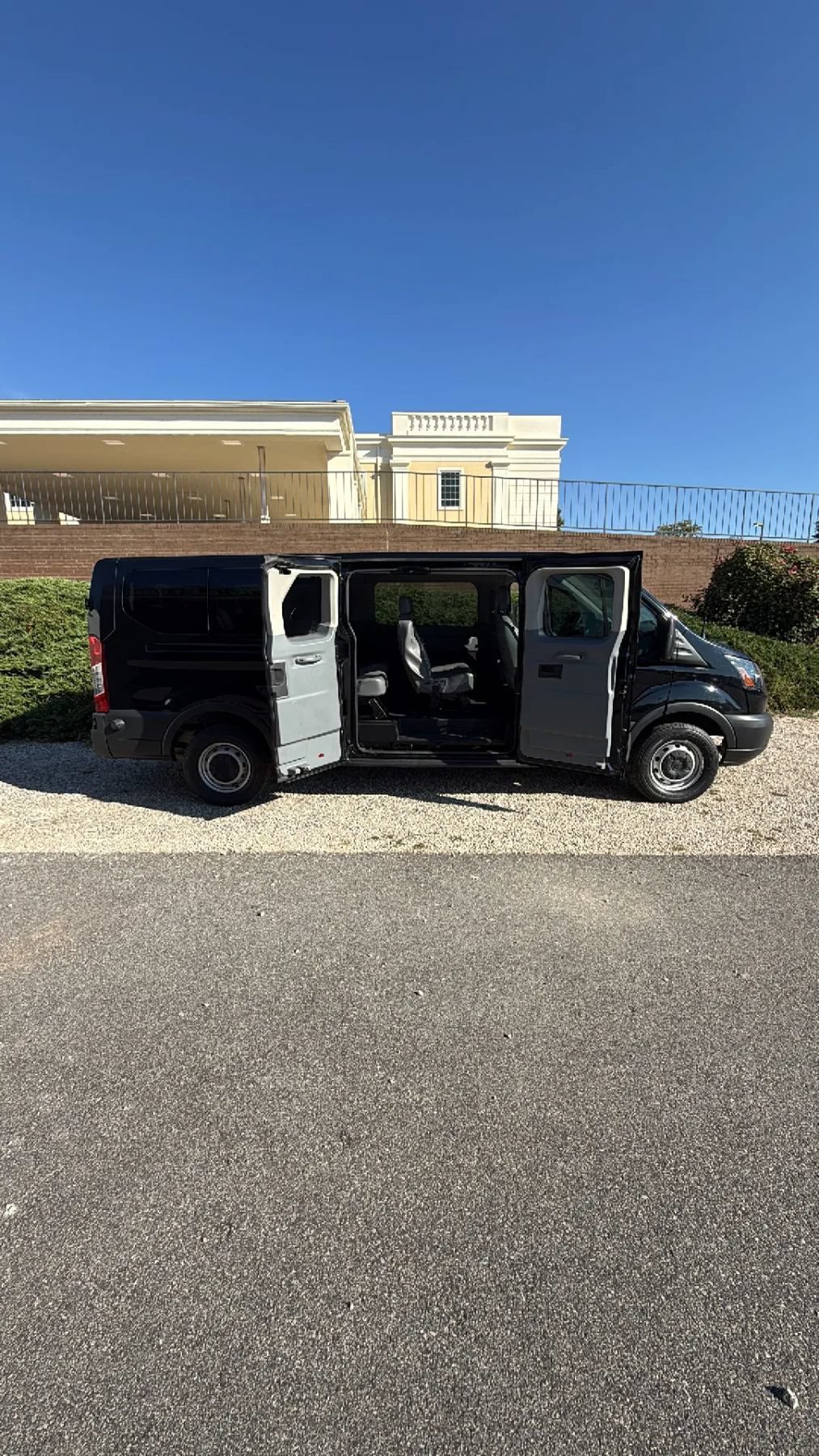 Used 2018 Ford Transit 350 XL RWD image 29