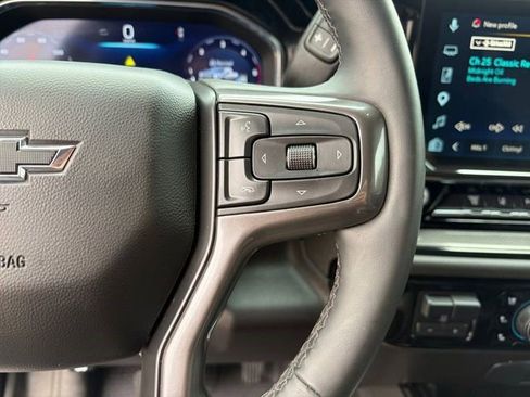 Certified 2025 Chevrolet Silverado 2500 ZR2 w/ Technology Package image 8