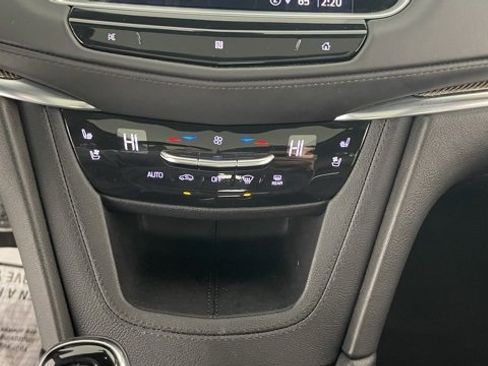 Used 2021 Cadillac XT5 Sportv image 41