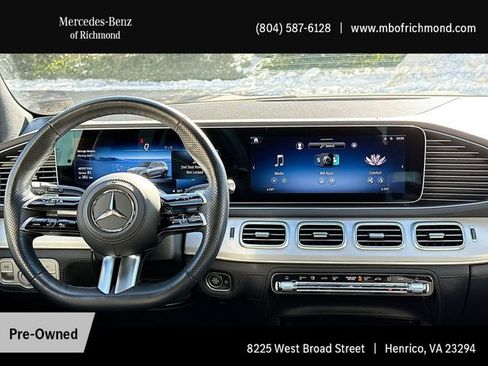 Used 2025 Mercedes-Benz GLS 580 4MATIC image 16