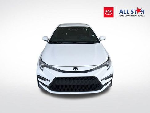 Used 2026 Toyota Corolla SE FWD image 1