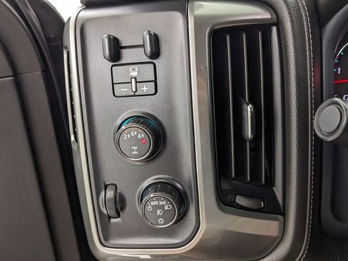 Used 2018 Chevrolet Silverado 2500 LTZ w/ Duramax Plus Package AWD/4WD image 21