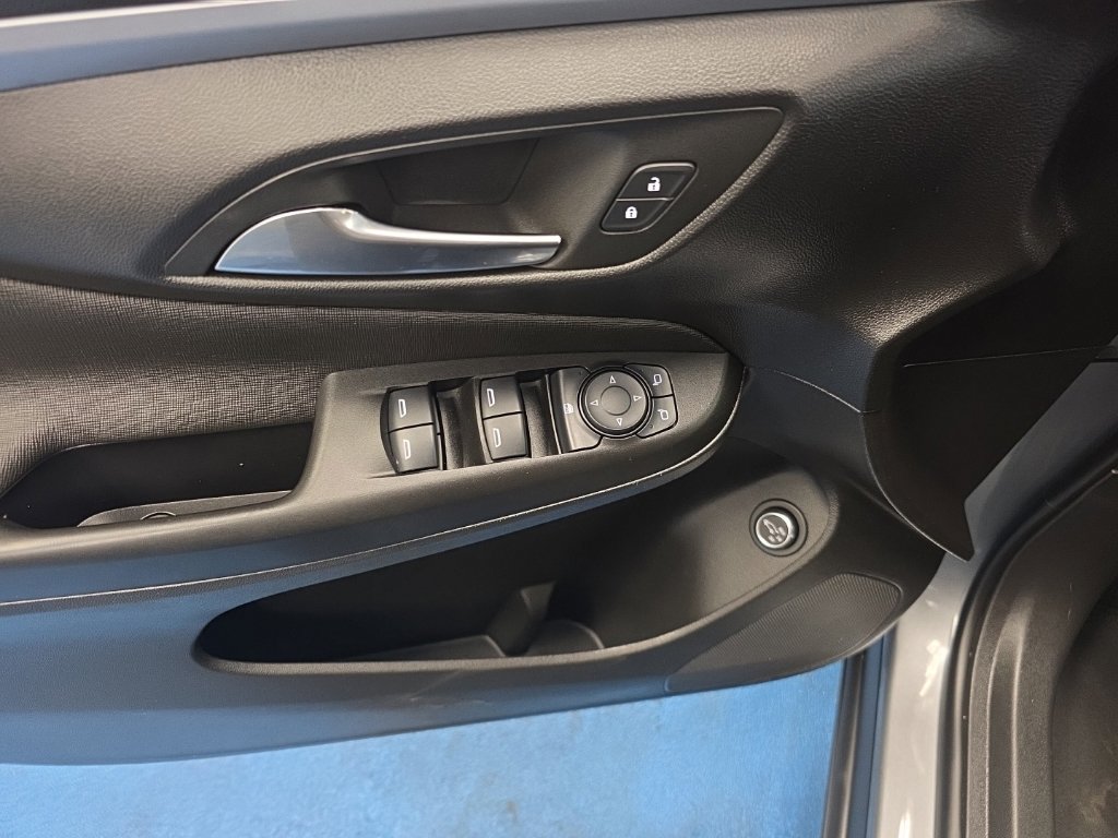 Certified 2024 Buick Envista Preferred w/ Convenience II Package FWD image 15