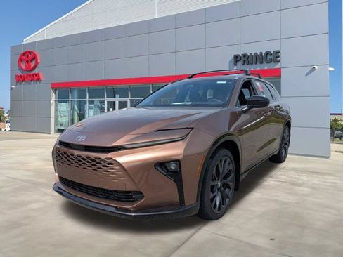 New 2026 Toyota Crown Signia AWD/4WD image 8