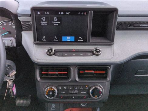 Certified 2024 Ford Maverick XLT w/ XLT Luxury Package image 14