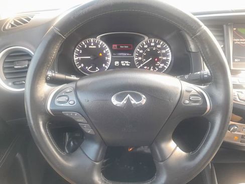 Used 2019 INFINITI QX60 Luxe w/ Essential Package image 5