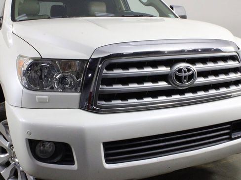 Used 2012 Toyota Sequoia Platinum image 45