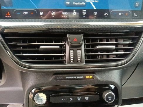 Used 2023 Ford Escape ST-Line Select w/ Tech Pack #2 image 24