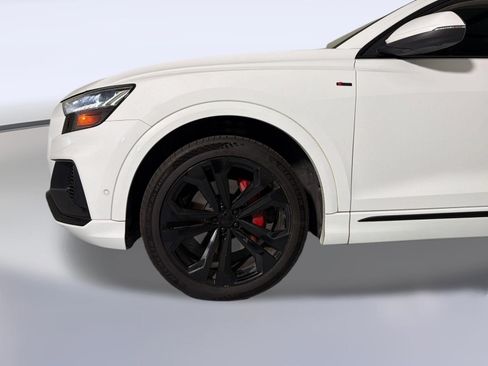 Used 2021 Audi Q8 Prestige w/ Prestige Package AWD/4WD image 8