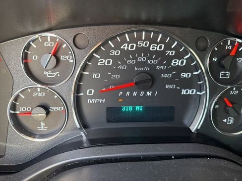 New 2025 Chevrolet Express 3500 w/ Power Convenience Package RWD image 13